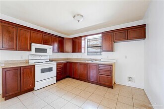 3800 Sheraton Ave in Pharr, TX - Building Photo - Building Photo
