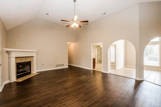 1438 Clockshop Dr in Hernando, MS - Building Photo - Building Photo