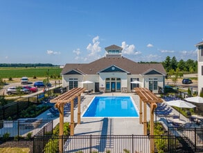 Kenmore Place in Marysville, OH - Building Photo - Building Photo