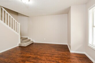 221 Clydesdale Ln SE in Mableton, GA - Building Photo - Building Photo