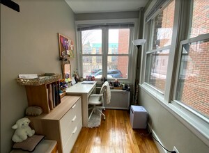 30 Babcock St, Unit 1 in Brookline, MA - Building Photo - Building Photo