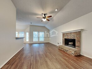 219 Dartmouth Dr in Rockwall, TX - Building Photo - Building Photo