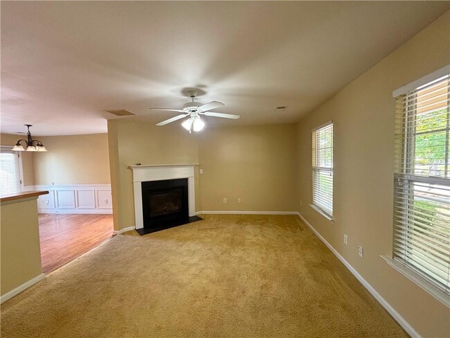 7888 The Lakes Point in Fairburn, GA - Building Photo - Building Photo