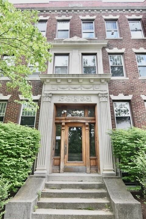 226 Jamaicaway, Unit 4 in Boston, MA - Foto de edificio