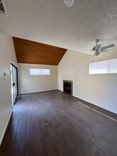 1166 Bel Aire Cir in Porterville, CA - Building Photo - Building Photo