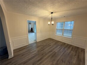 620 Manor Glen Dr in Suwanee, GA - Building Photo - Building Photo