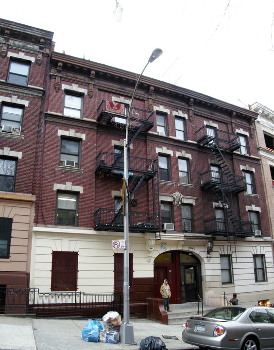 956 Anderson Ave in Bronx, NY - Building Photo