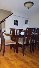 9430 Charlesberg Dr in Tampa, FL - Building Photo - Building Photo