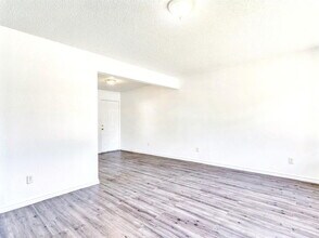 744 Martindale Rd in San Marcos, TX - Building Photo - Building Photo