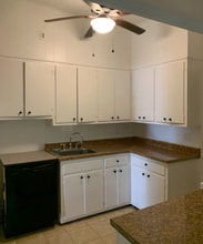 2 Terrace St, Unit Penthouse in Wilkes-Barre, PA - Building Photo - Building Photo