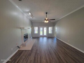 2406 Maple Ct in Panama City, FL - Building Photo - Building Photo