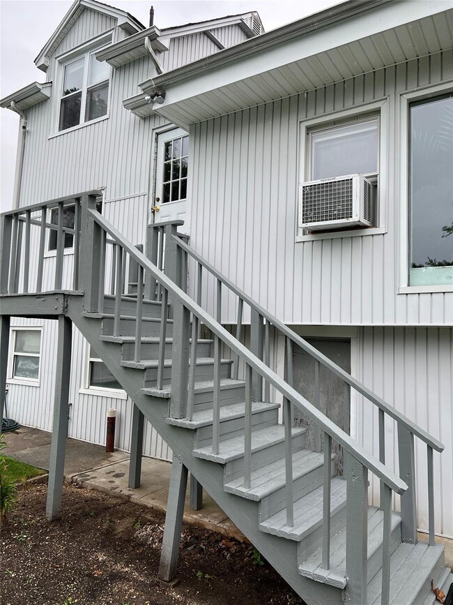 property at 38 Wall St