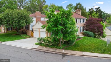4752 40th St N in Arlington, VA - Building Photo - Building Photo