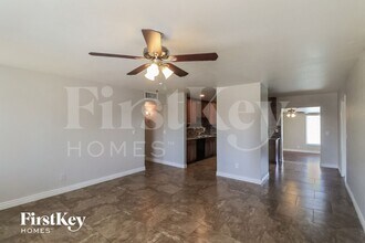 3301 W Windrose Dr in Phoenix, AZ - Building Photo - Building Photo