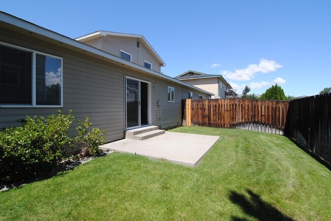 property at 1386 Brown St