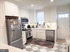 726 S 16th St in Philadelphia, PA - Building Photo - Building Photo