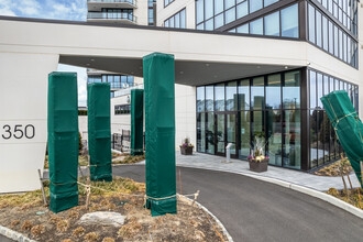 South Beach at Long Branch in Long Branch, NJ - Foto de edificio - Building Photo