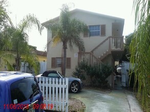 2008 Pierce St in Hollywood, FL - Building Photo - Building Photo