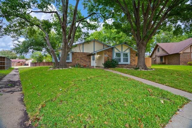 2520 Majestic Dr in Plano, TX - Building Photo - Building Photo