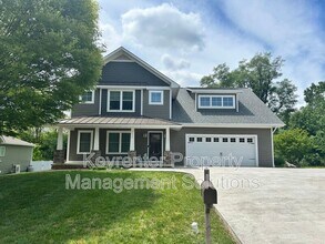 2440 Belvue Rd in Waynesboro, VA - Building Photo - Building Photo