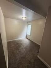 73469 US-26 in Rhododendron, OR - Building Photo - Building Photo