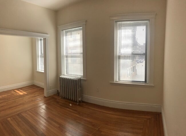 468 Park Dr, Unit 10 in Boston, MA - Building Photo - Building Photo