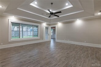 25 Toucan Ave in McAllen, TX - Building Photo - Building Photo