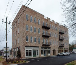 Cumming Station in Cumming, GA - Foto de edificio - Building Photo