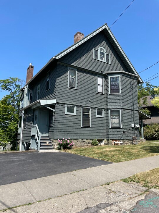 118 Eddy St, Unit 118 Eddy in Ithaca, NY - Foto de edificio