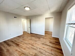 105 Buttonwood St in Boston, MA - Building Photo - Building Photo