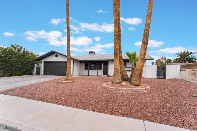 3992 Chinchilla Ave in Las Vegas, NV - Foto de edificio - Building Photo