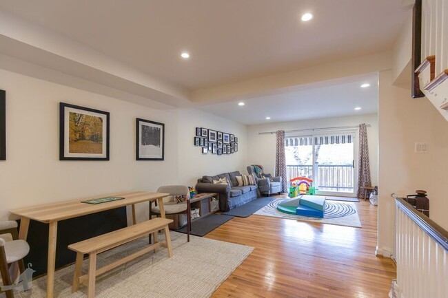 property at 819 6th St SW