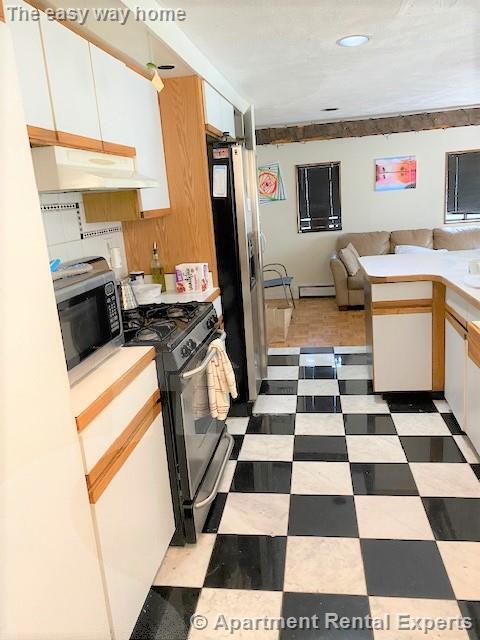 property at 61 6th St