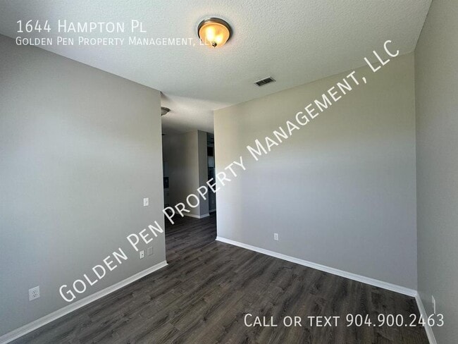 1644 Hampton Pl in Fleming Island, FL - Building Photo - Building Photo