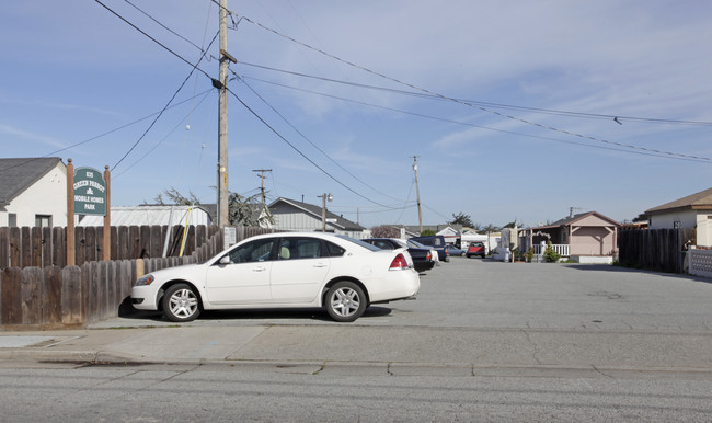 Green Parrot Mobile Homes Park in Seaside, CA - Building Photo - Building Photo