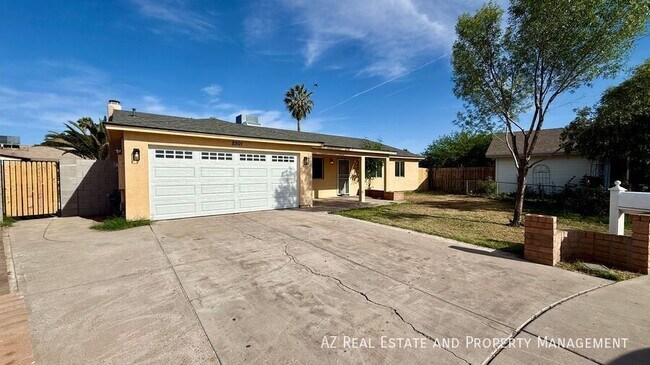 property at 8501 W Mitchell Dr