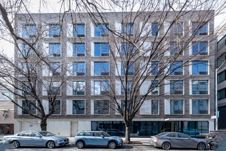 The Marx in Long Island City, NY - Foto de edificio - Building Photo