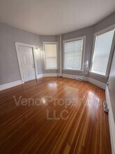 1075 Park Ave in Schenectady, NY - Building Photo - Building Photo