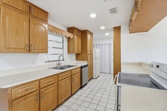 13 N Wadsworth Ave in Beverly Hills, FL - Building Photo - Building Photo