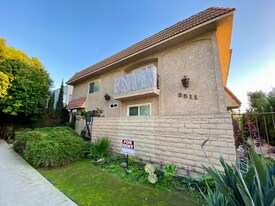 2511 Abbot Kinney Blvd in Los Angeles, CA - Building Photo