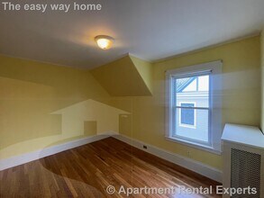 19 Porter St in Somerville, MA - Building Photo - Building Photo