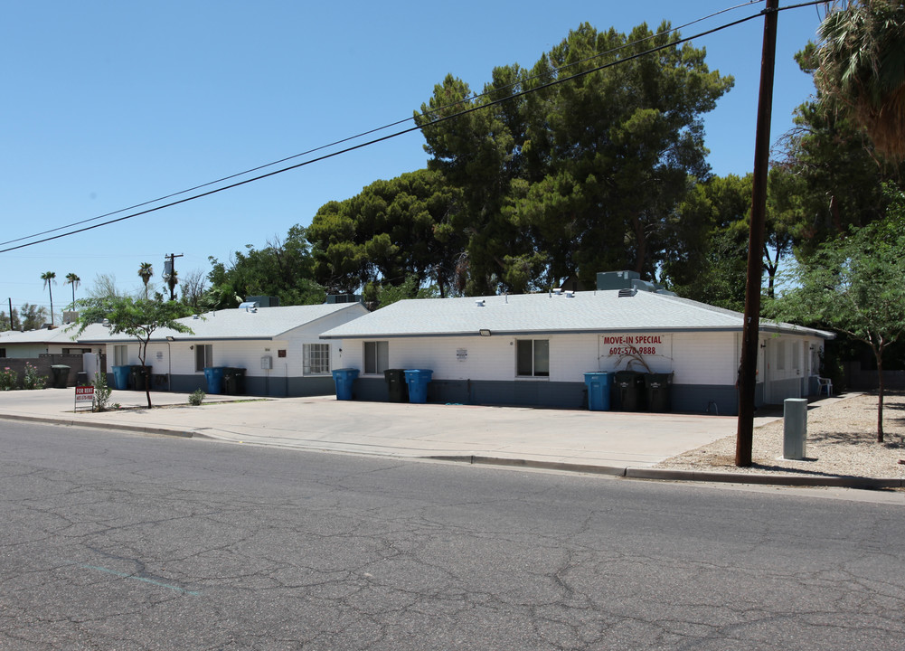 7516 N 21st Ave in Phoenix, AZ - Building Photo