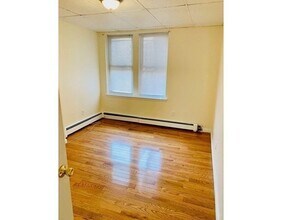 9 Bowdoin St-Unit -10 in Boston, MA - Building Photo - Building Photo