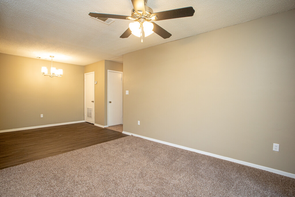 Stonegate Apartments in Clinton, MS