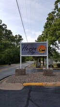 1442 Nichols Rd, Unit Heron Bay B-206 in Osage Beach, MO - Building Photo - Building Photo