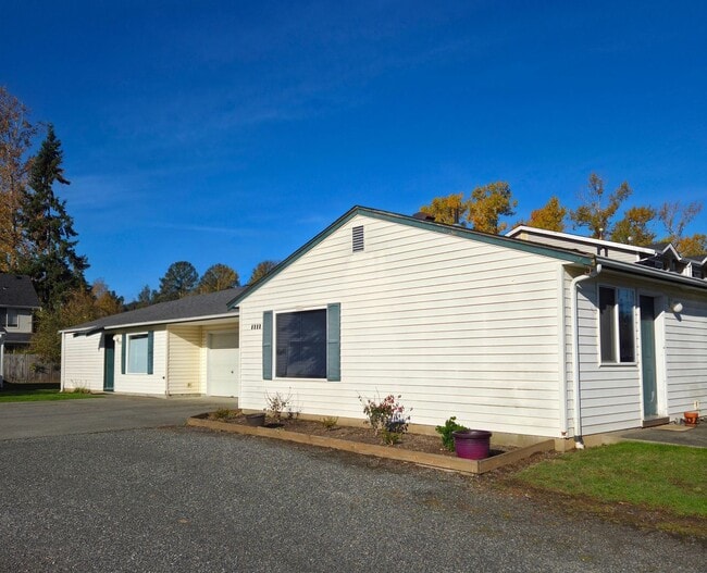 2817 Undine St in Bellingham, WA - Building Photo - Building Photo