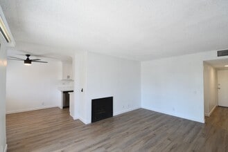 7550 Jordan Ave in Los Angeles, CA - Foto de edificio - Building Photo
