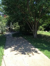 2288 York Ave in Memphis, TN - Foto de edificio - Building Photo