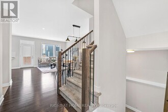 30 Chasing Grv in Ottawa, ON - Building Photo - Building Photo