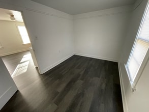 1324 New York Ave, Unit Upper in Sheboygan, WI - Building Photo - Building Photo